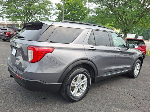 Certified 2022 Ford Explorer XLT w/ Class IV Trailer Tow Package image 6