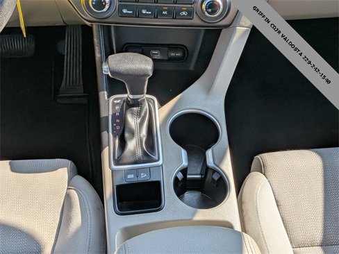 Used 2022 Kia Sportage LX image 17