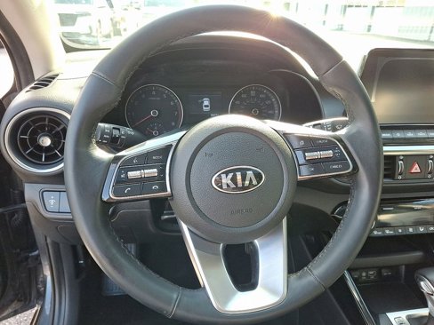 Used 2019 Kia Forte S w/ S Premium Package image 12