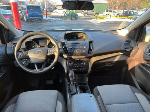 Used 2018 Ford Escape SE image 11