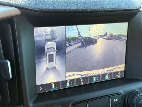 Used 2019 GMC Terrain Denali w/ Advanced Safety Package image 22