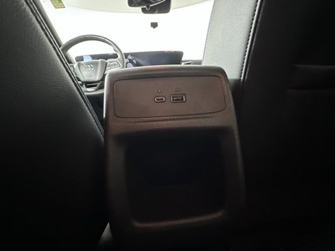 Used 2024 Buick Envista Sport Touring w/ Convenience I Package image 19
