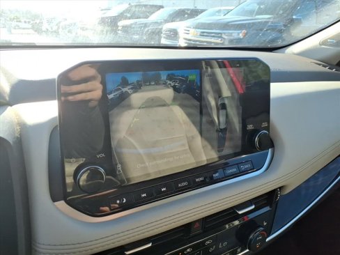 Used 2023 Nissan Rogue SL w/ SL Premium Package image 15