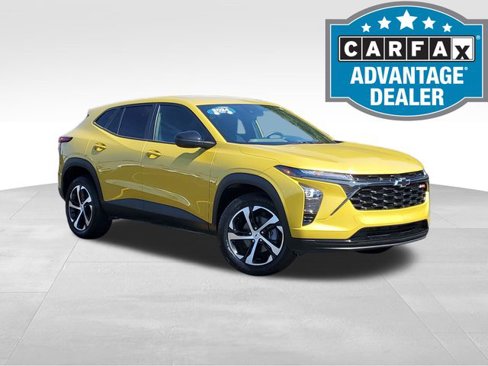 Certified 2024 Chevrolet Trax RS w/ Driver Confidence Package image 1