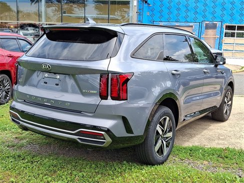 Certified 2021 Kia Sorento EX image 6