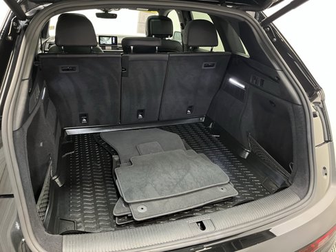 Used 2020 Audi Q5 2.0T Titanium Premium Plus image 19