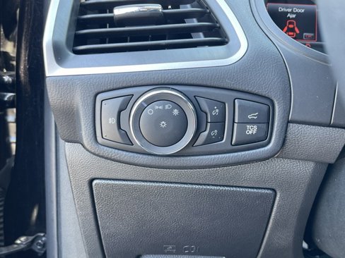Used 2024 Ford Edge SEL w/ Convenience Package image 20