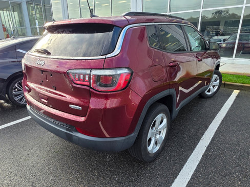 Used 2020 Jeep Compass Latitude w/ Popular Equipment Group image 3