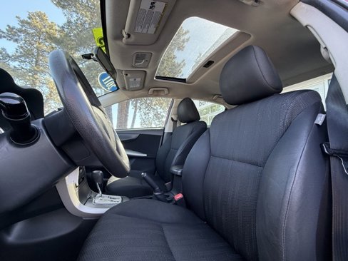 Used 2011 Toyota Corolla S image 16