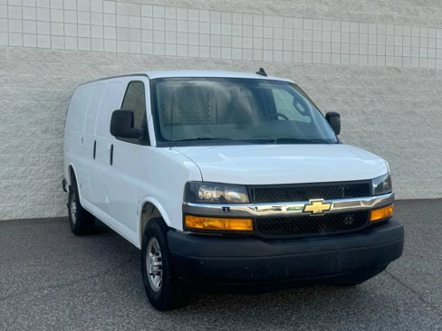 Used 2020 Chevrolet Express 2500 w/ Driver Convenience Package image 3