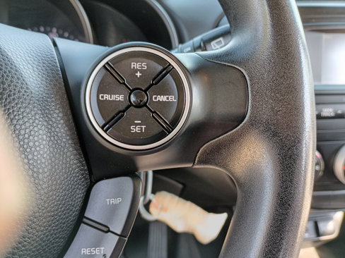 Used 2016 Kia Soul + image 23