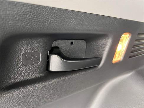 Used 2020 Honda CR-V Touring image 9