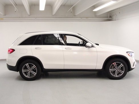 Used 2020 Mercedes-Benz GLC 300 4MATIC image 5