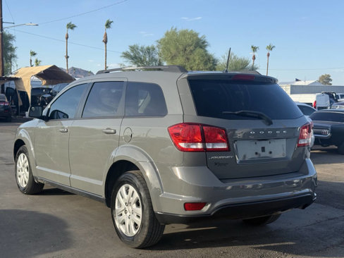 Used 2019 Dodge Journey SE image 5
