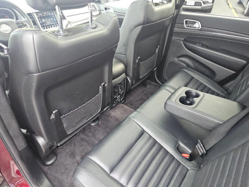 Used 2018 Jeep Grand Cherokee Limited image 36