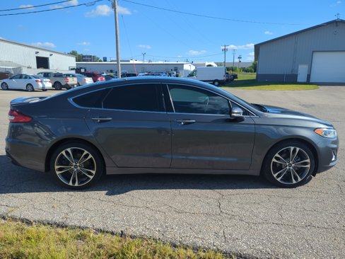 Used 2019 Ford Fusion Titanium image 8