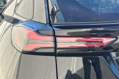 Used 2022 Chevrolet Bolt EUV Premier w/ Super Cruise Package image 46