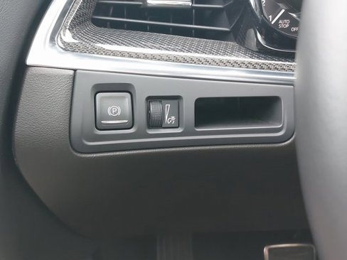 Certified 2022 Cadillac XT5 Sportv image 26