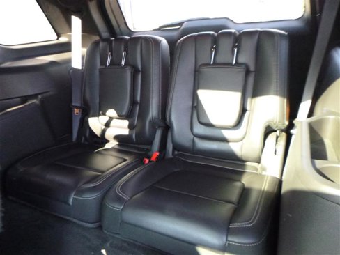 Used 2015 Ford Explorer Sport w/ Equipment Group 401A image 6