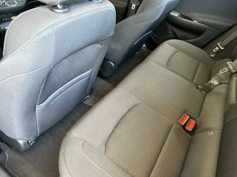 Used 2022 Chevrolet Malibu LT image 13