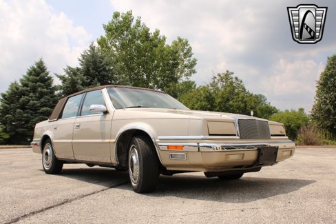 Used 1989 Chrysler New Yorker image 6