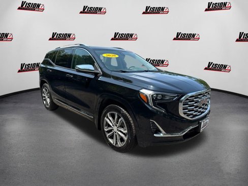 Used 2020 GMC Terrain Denali w/ Denali Premium Package image 3