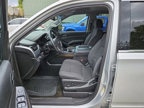 Used 2017 Chevrolet Tahoe LS w/ All-Season Package image 6