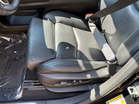 Used 2017 Cadillac XT5 Luxury w/ Driver Awareness Package image 25