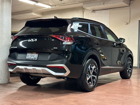 Used 2023 Kia Sportage EX w/ EX Premium Package image 5