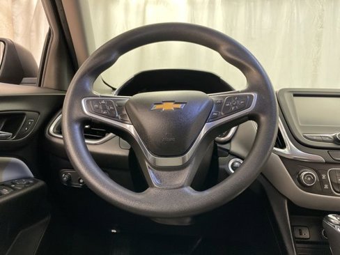 Used 2018 Chevrolet Equinox LS image 14