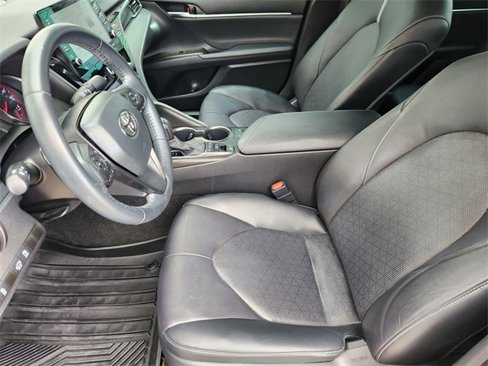 Used 2021 Toyota Camry XSE w/ Carpet Mat Package (TMS) image 14