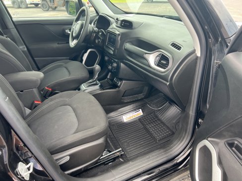 Used 2020 Jeep Renegade Sport image 9