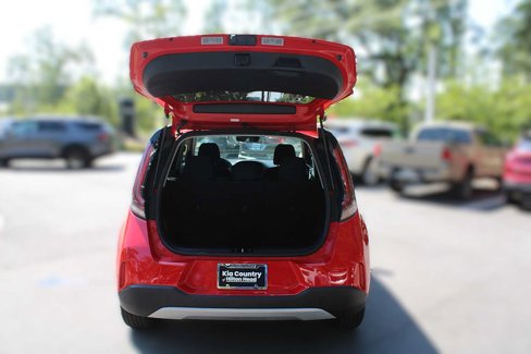 Certified 2023 Kia Soul LX w/ LX Technology Package image 9
