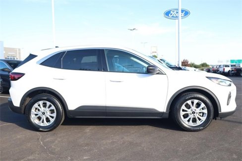 Certified 2024 Ford Escape Active w/ Cold Weather Package image 5