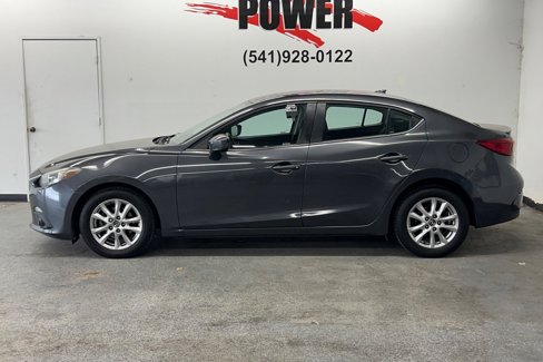 Used 2016 MAZDA MAZDA3 i Touring w/ Popular Equipment Package image 6