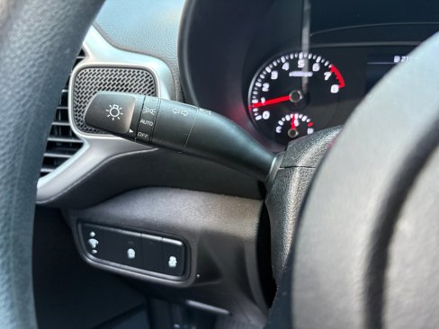 Certified 2022 Kia Soul LX image 20