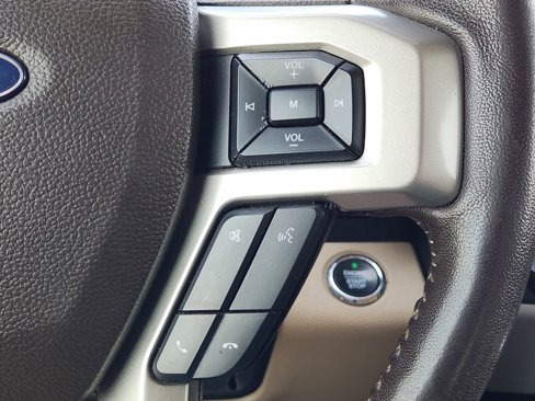 Used 2020 Ford F150 Lariat image 29