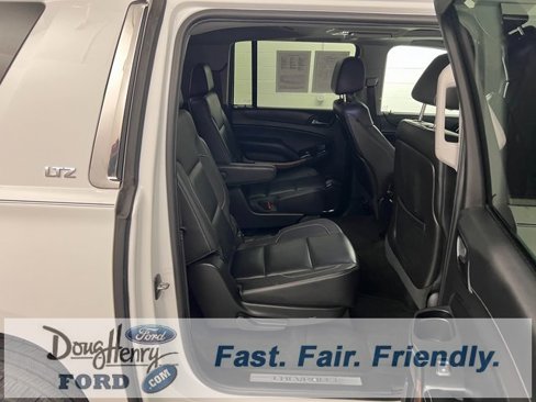 Used 2015 Chevrolet Suburban LTZ image 39