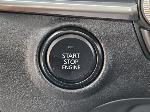 Used 2021 MAZDA MAZDA3 Sedan image 26