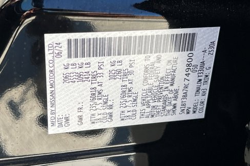 Used 2024 Nissan Rogue SV image 28