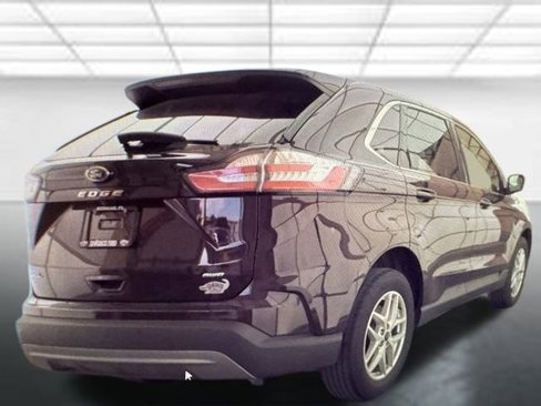 Used 2023 Ford Edge SEL w/ Convenience Package image 2