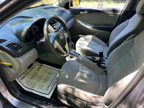 Used 2014 Hyundai Accent GLS image 7