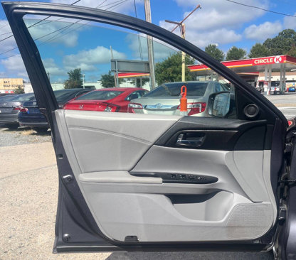 Used 2015 Honda Accord EX image 8