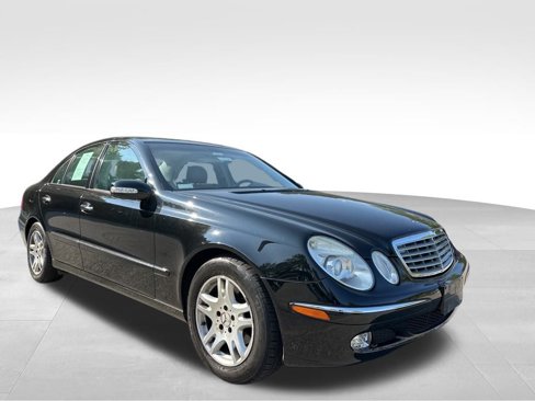 Used 2004 Mercedes-Benz E 320 Sedan image 5