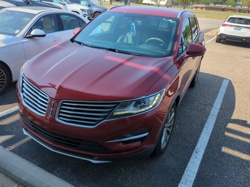 Used 2017 Lincoln MKC Select w/ Select Plus Package image 4