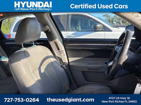 Used 2007 Chrysler 300 Touring L image 8