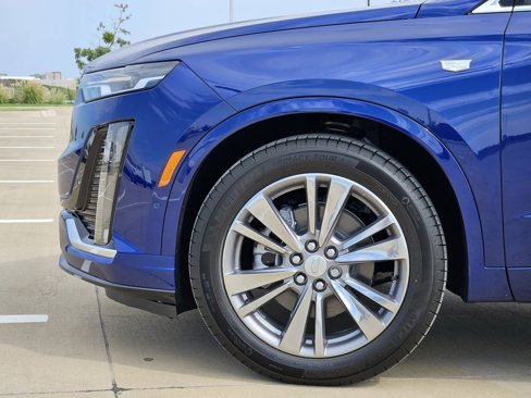 New 2025 Cadillac XT6 Premium Luxury w/ Technology Package image 11