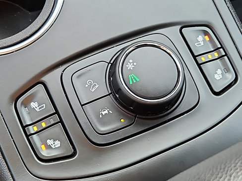 Certified 2022 GMC Terrain SLE w/ Driver Convenience Package image 24