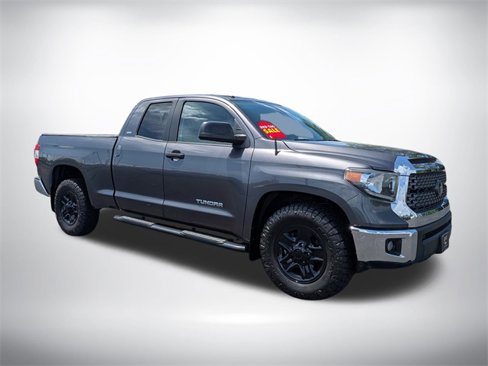 Used 2018 Toyota Tundra SR5 image 2