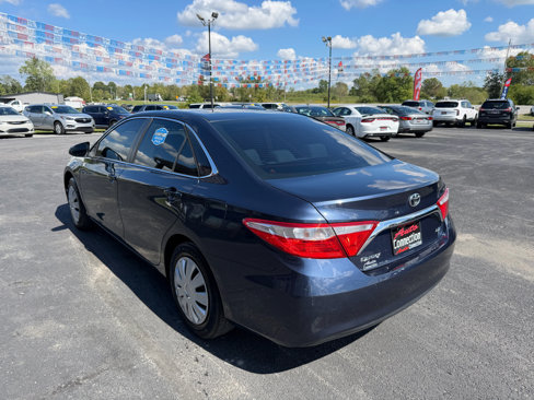 Used 2016 Toyota Camry LE image 6